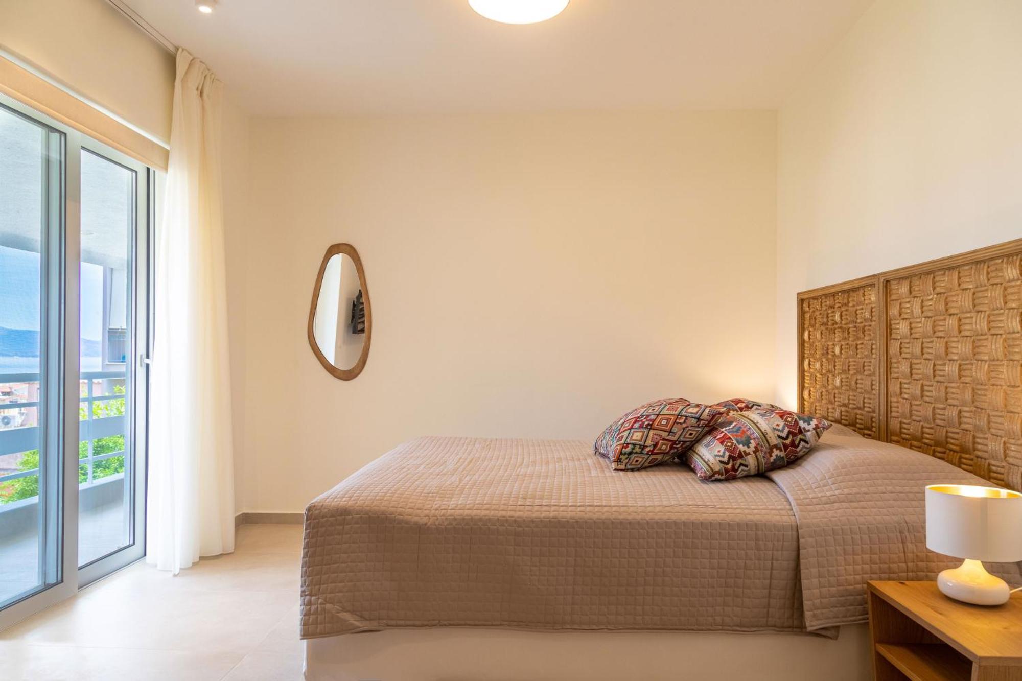 Arancia Elegant Rooms And Suites Tolón Esterno foto