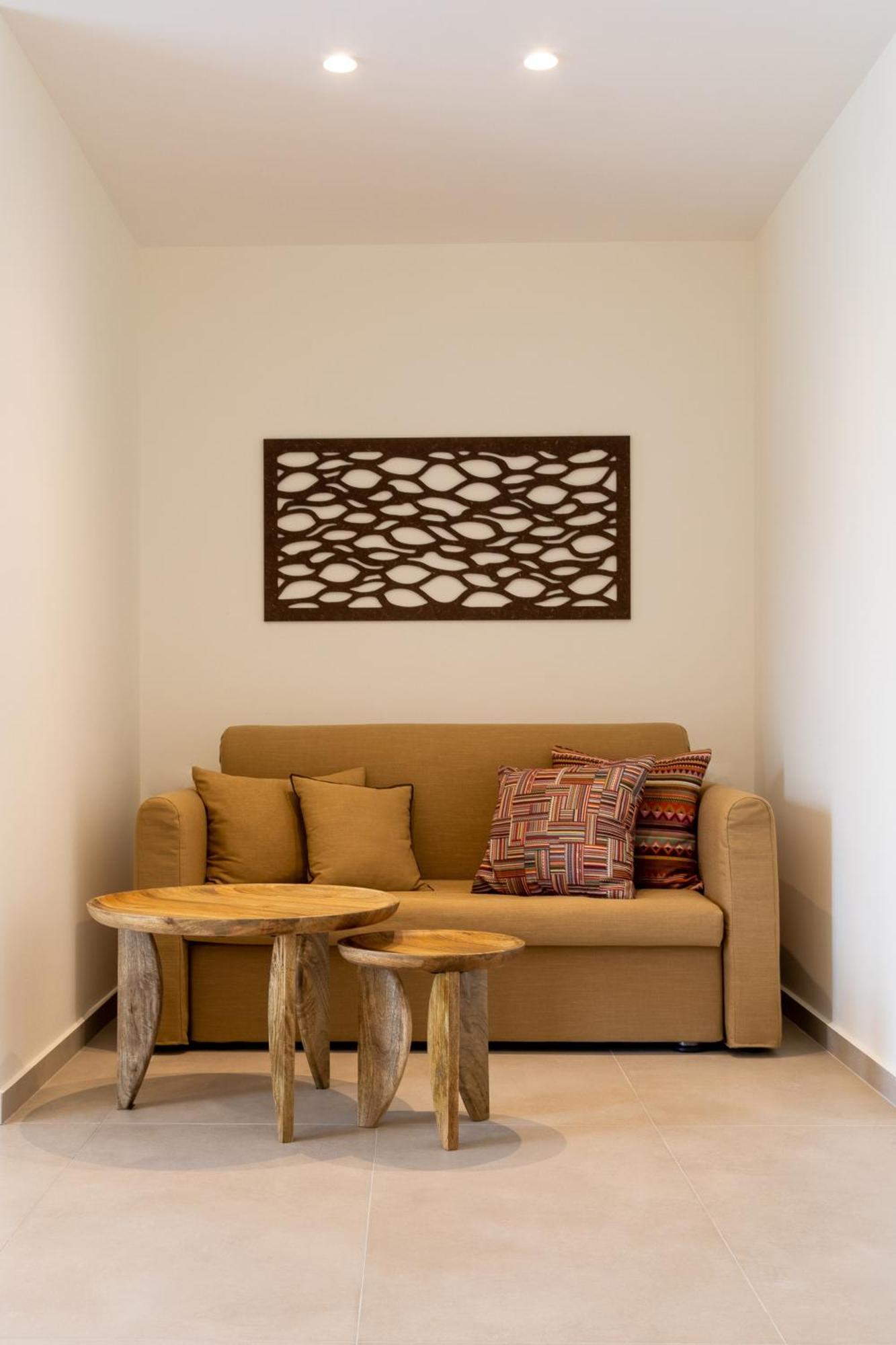 Arancia Elegant Rooms And Suites Tolón Esterno foto