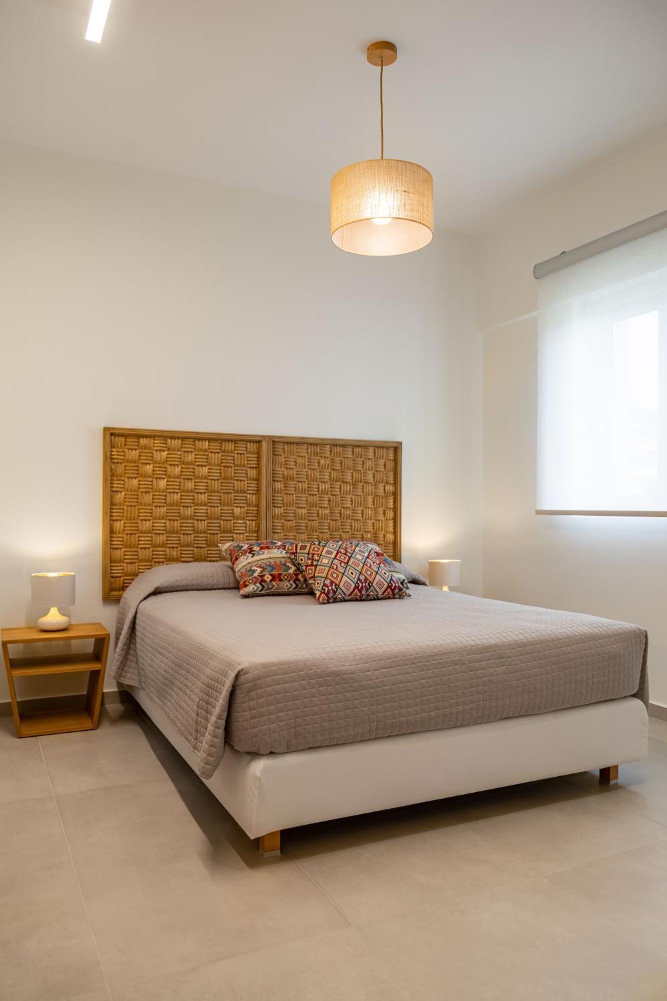 Arancia Elegant Rooms And Suites Tolón Esterno foto