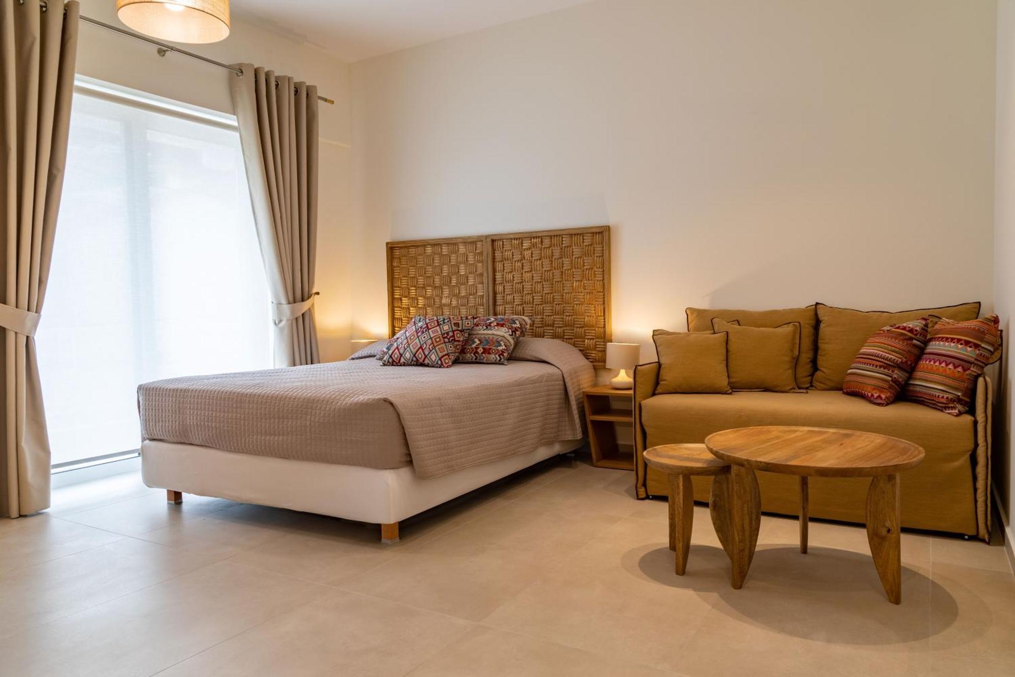 Arancia Elegant Rooms And Suites Tolón Esterno foto