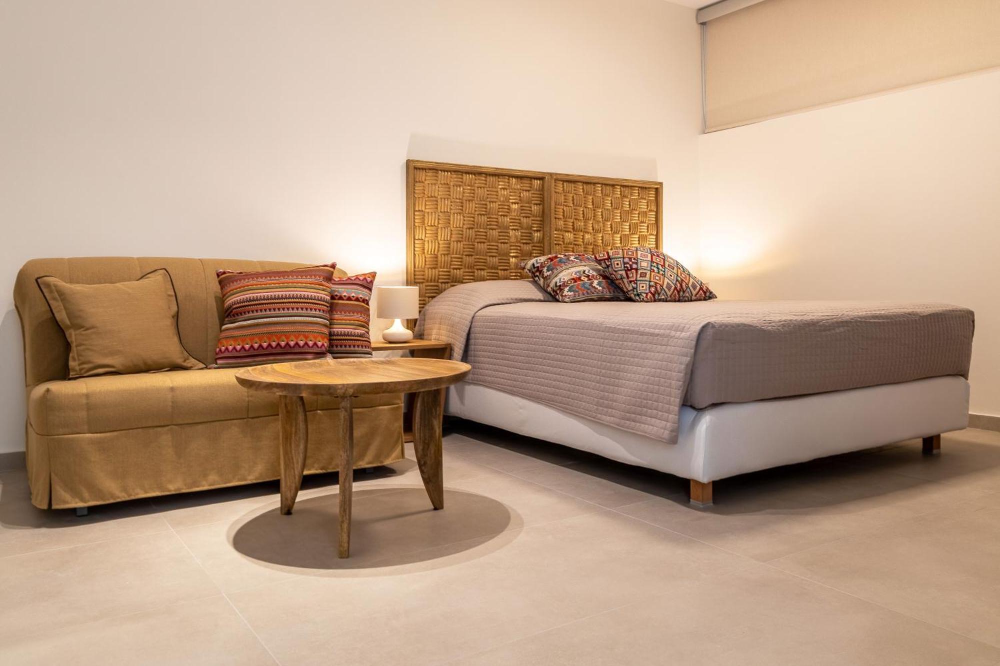 Arancia Elegant Rooms And Suites Tolón Esterno foto