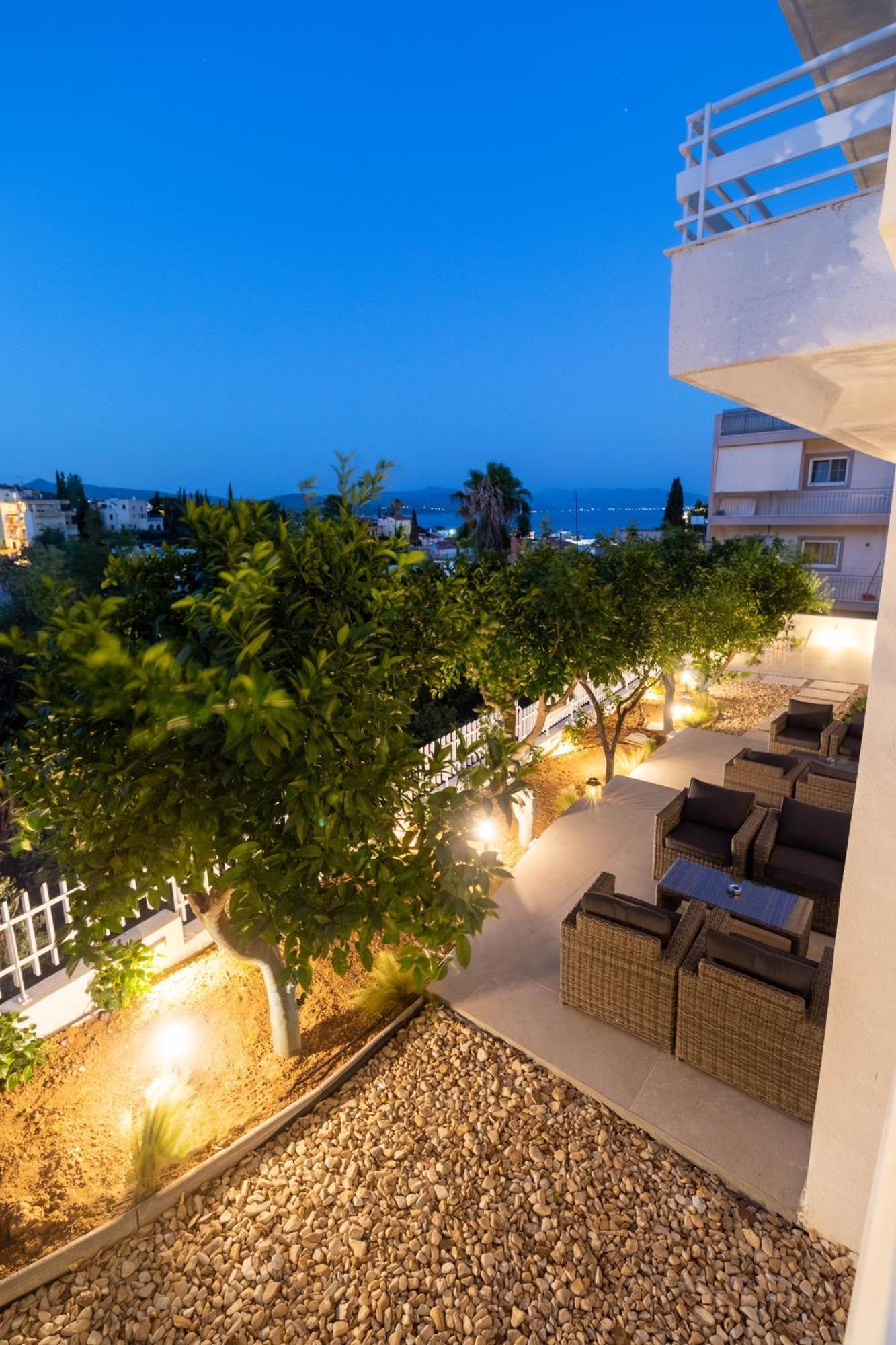 Arancia Elegant Rooms And Suites Tolón Esterno foto